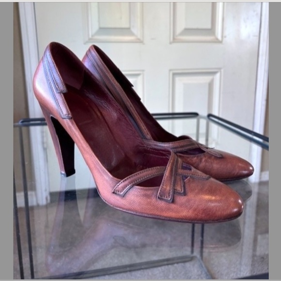 PRADA Vintage 90's Burnished Leather Pumps w/ Cutout Detail and Block Heel/ 39.5 - Picture 2 of 12